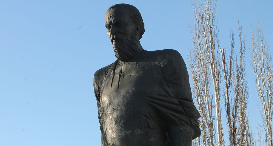 Een standbeeld van Fjodor Dostojevski in Omsk © Kristina Abramjan, www.om1.ru 