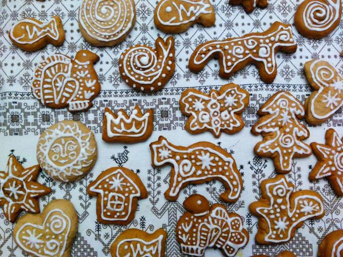 © Georgi Petit-Jean. Kerstkoekjes gemaakt door de leerlingen van de Russische cultuurschool in de naam van tsarina Alexandra Fjodorovna in Brugge