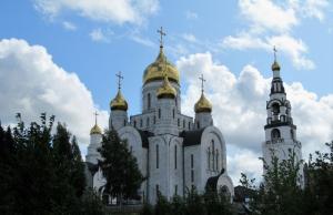 Kathedraal van Christus' wederopstanding te Chanty-Mansiejsk